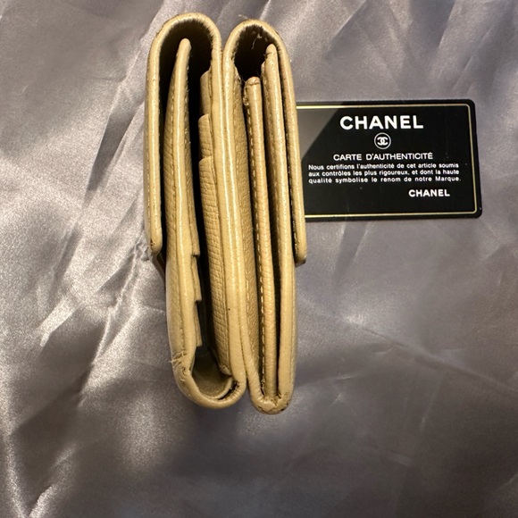 CHANEL - Timeless Chanel Coco Mark Beige Wallet with COA - Picture 5 of 12